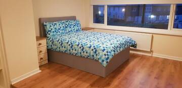 Фото номера Дом с 3 спальнями Дома для отпуска 3 Bedroom newly furnished cork city г. Корк 15