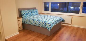 Фото номера Дом с 3 спальнями Дома для отпуска 3 Bedroom newly furnished cork city г. Корк 12