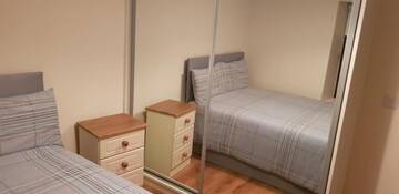 Фото номера Дом с 3 спальнями Дома для отпуска 3 Bedroom newly furnished cork city г. Корк 17
