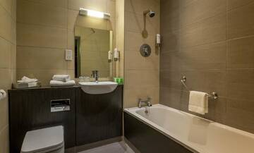 Фото Отель Maldron Hotel Shandon Cork City г. Корк 3