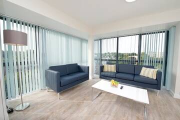 Фото номера Апартаменты с 3 спальнями Общежития University Hall Apartments - UCC Summer Beds г. Корк 9